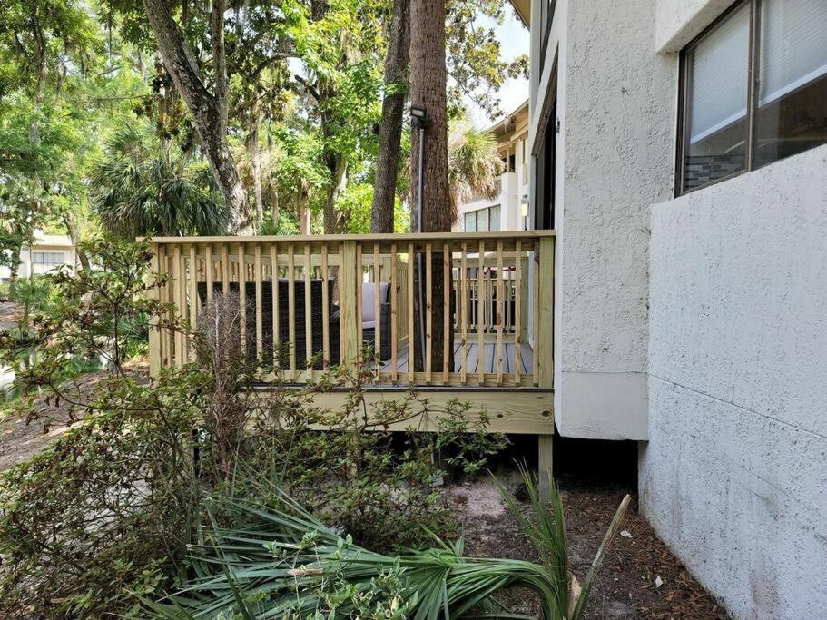 Contemporary Bliss-Newly Renovated Cozy Villa Hilton Head Island Exterior photo